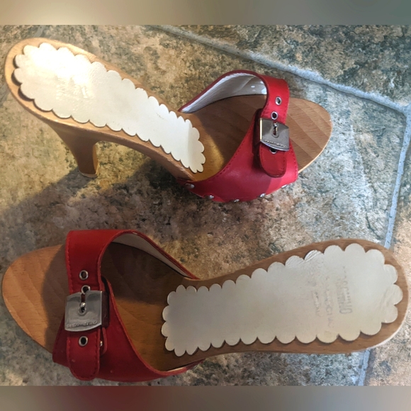 Retro Style pinup red and wood grommet heels Sandals - Picture 4 of 8